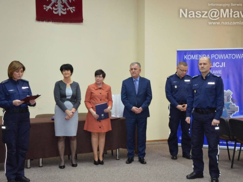 Najpopularniejsi dzielnicowi 2018 roku - mieszkańcy docenili ich służbę