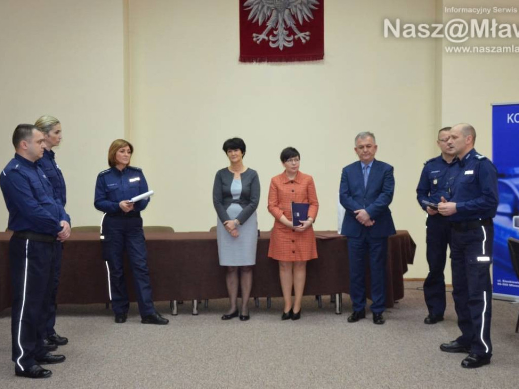 Najpopularniejsi dzielnicowi 2018 roku - mieszkańcy docenili ich służbę