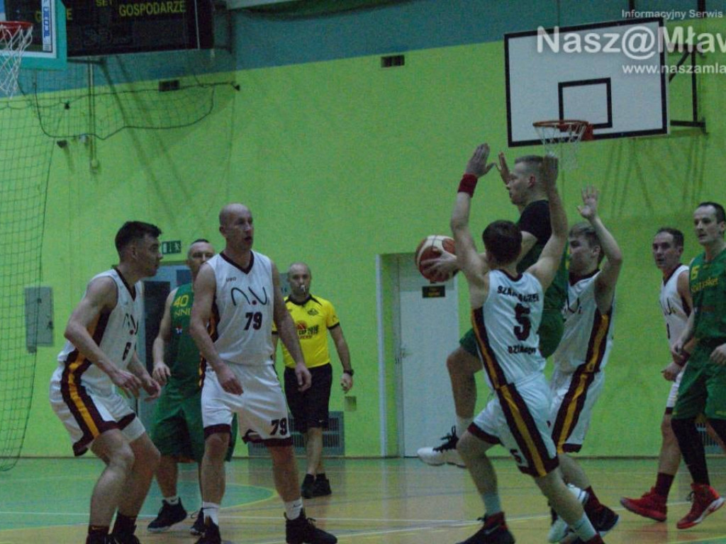 Dragons powalczyli z mistrzami. Novi z niespodzianką