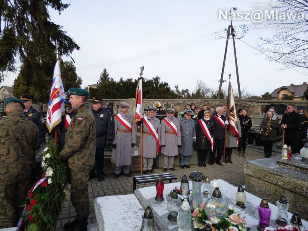 Tłumy na pogrzebie prof. Ryszarda Juszkiewicza. Spoczywaj w pokoju profesorze!