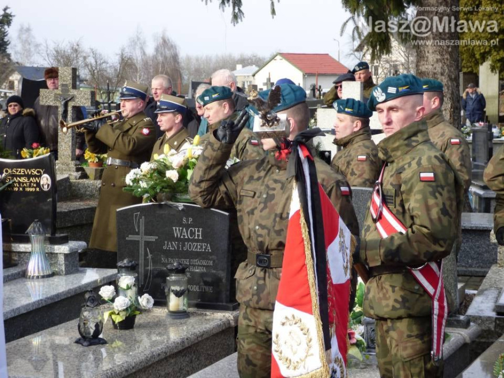 Tłumy na pogrzebie prof. Ryszarda Juszkiewicza. Spoczywaj w pokoju profesorze!