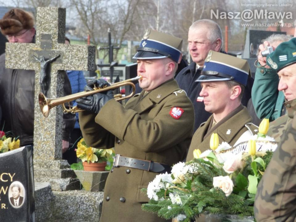 Tłumy na pogrzebie prof. Ryszarda Juszkiewicza. Spoczywaj w pokoju profesorze!