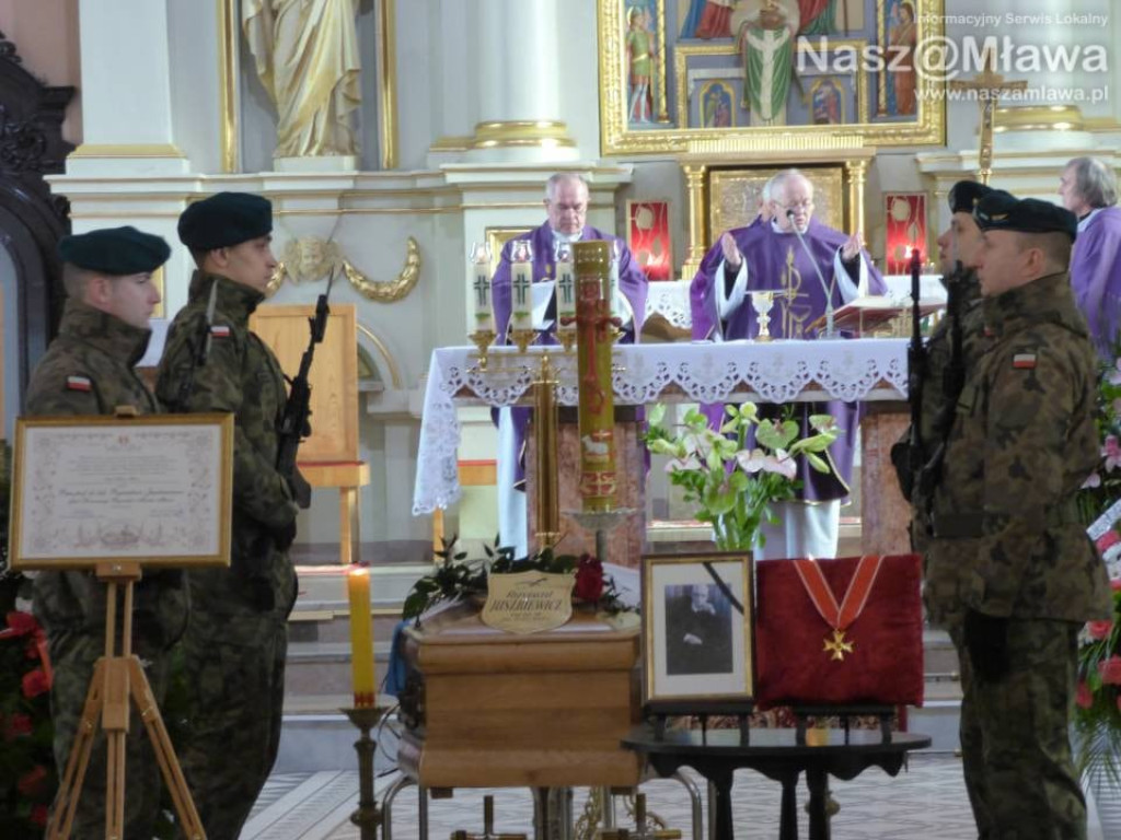 Tłumy na pogrzebie prof. Ryszarda Juszkiewicza. Spoczywaj w pokoju profesorze!