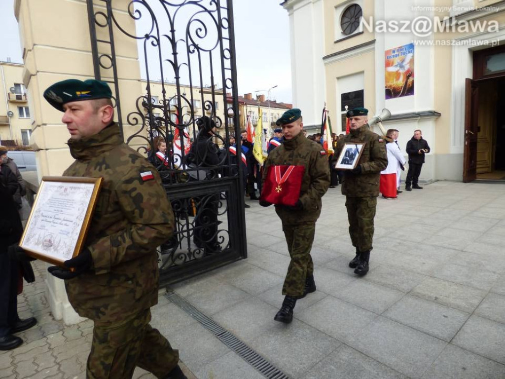 Tłumy na pogrzebie prof. Ryszarda Juszkiewicza. Spoczywaj w pokoju profesorze!