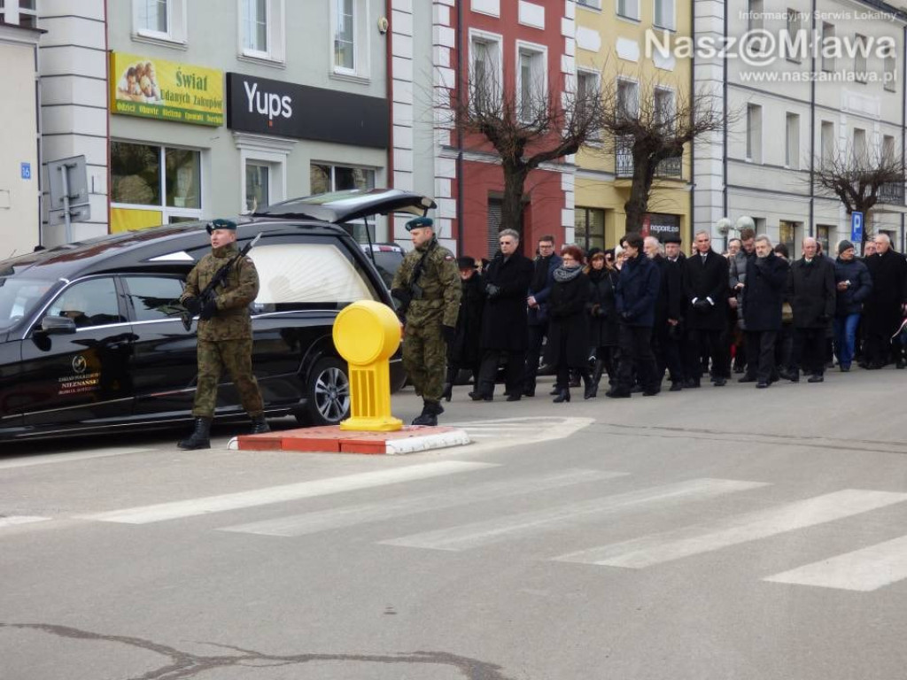 Tłumy na pogrzebie prof. Ryszarda Juszkiewicza. Spoczywaj w pokoju profesorze!