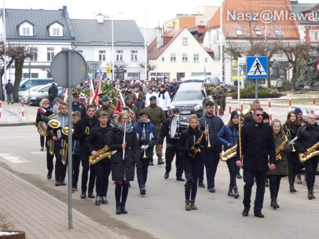 Tłumy na pogrzebie prof. Ryszarda Juszkiewicza. Spoczywaj w pokoju profesorze!