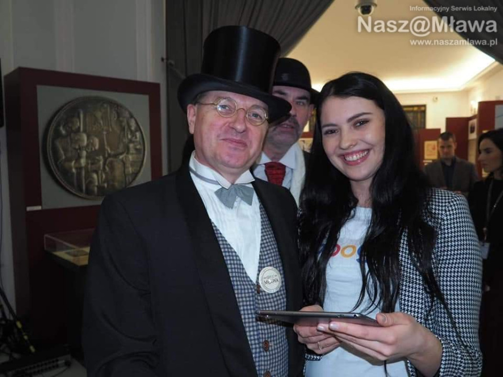 Mławscy rekonstruktorzy nie wyszli z ról nawet w Sejmie