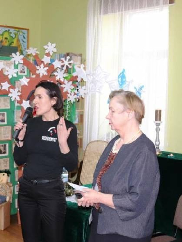 Spotkania ze stryjeczną wnuczką 