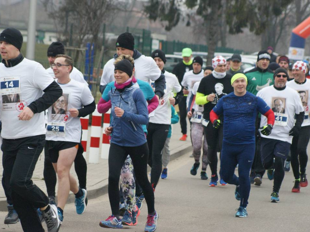 Pobiegli dla żołnierzy wyklętych. Zabrakło numerów startowych