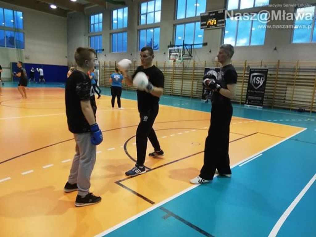 Światowy boks w Mławie. Wizyta Mateusza Masternaka
