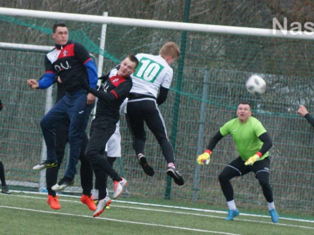 Mławianka blisko dwucyfrówki. Hat-trick Tomczaka