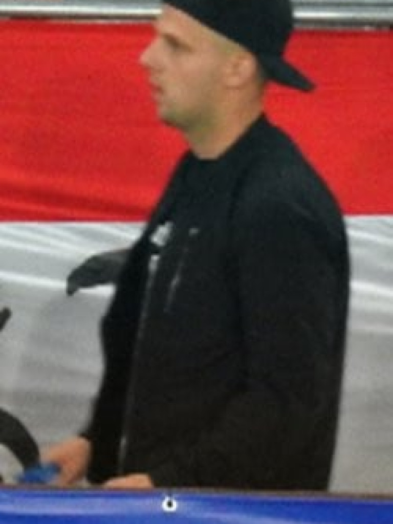 Jeżeli rozpoznajesz tych mężczyzn - zadzwoń!