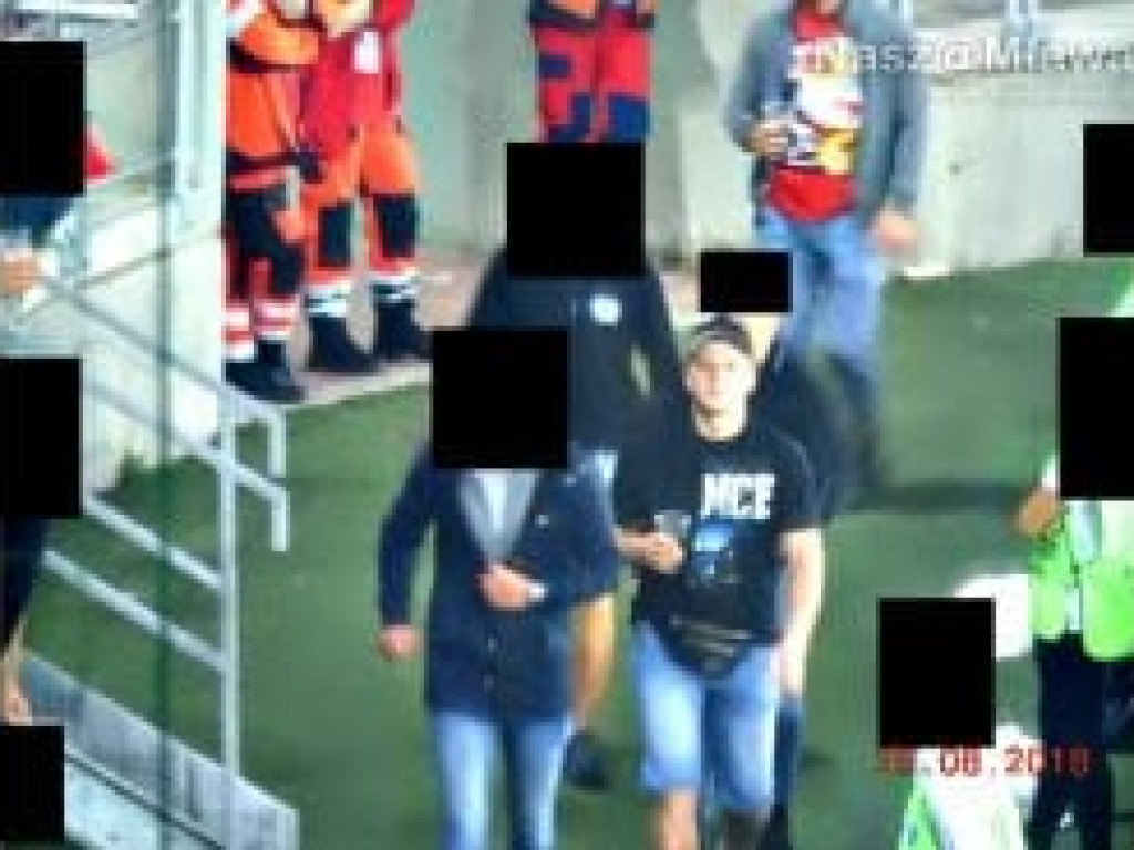 Jeżeli rozpoznajesz tych mężczyzn - zadzwoń!