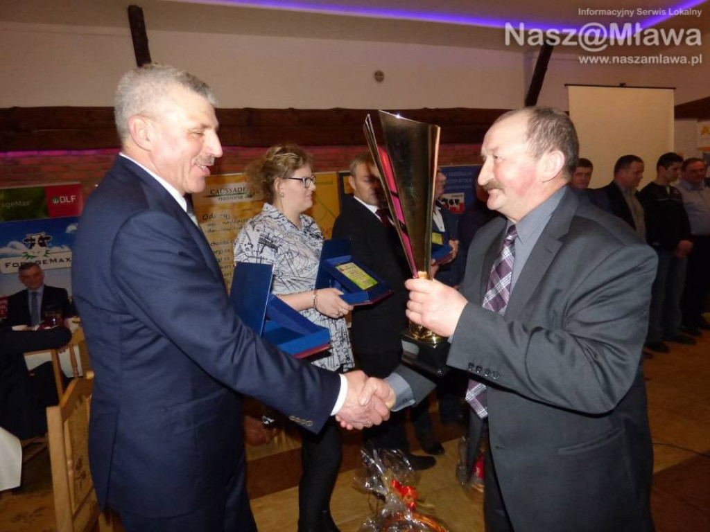 W Otoczni nagrodzono liderów. Zjazd hodowców i producentów z powiatu mławskiego