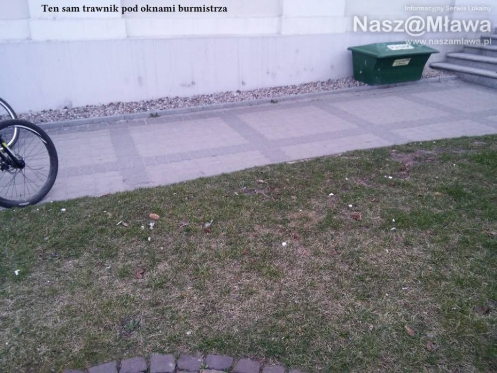 Pety i inne odpadki. Zaśmiecają nawet centrum Mławy