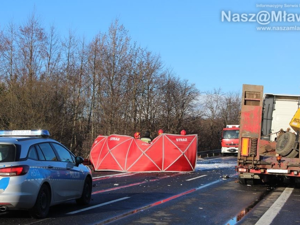 Z ostatniej chwili: Trzy osoby zginęły w płonącym aucie. [AKTUALIZACJA] Tragiczny wypadek na obwodnicy Mławy