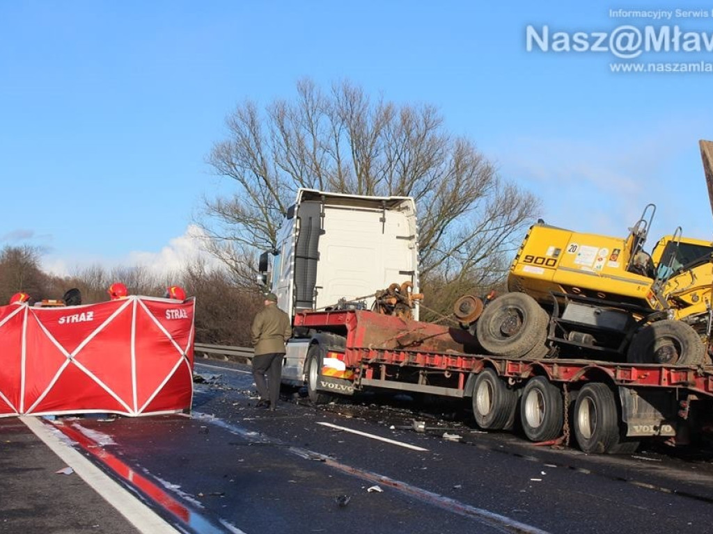 Z ostatniej chwili: Trzy osoby zginęły w płonącym aucie. [AKTUALIZACJA] Tragiczny wypadek na obwodnicy Mławy