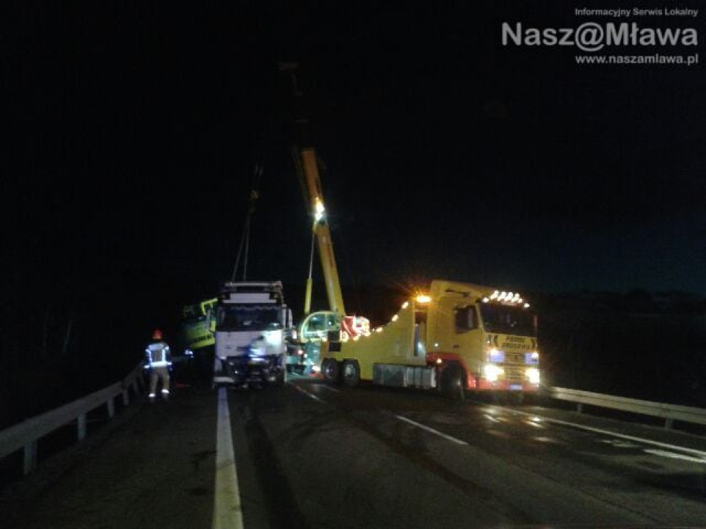 Z ostatniej chwili: Trzy osoby zginęły w płonącym aucie. [AKTUALIZACJA] Tragiczny wypadek na obwodnicy Mławy
