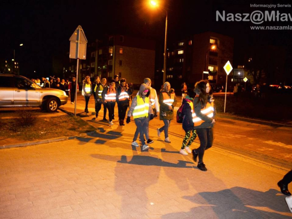Ekstremalna Droga Krzyżowa z Mławy. Wyruszyło 70 osób (AKTUALIZACJA)