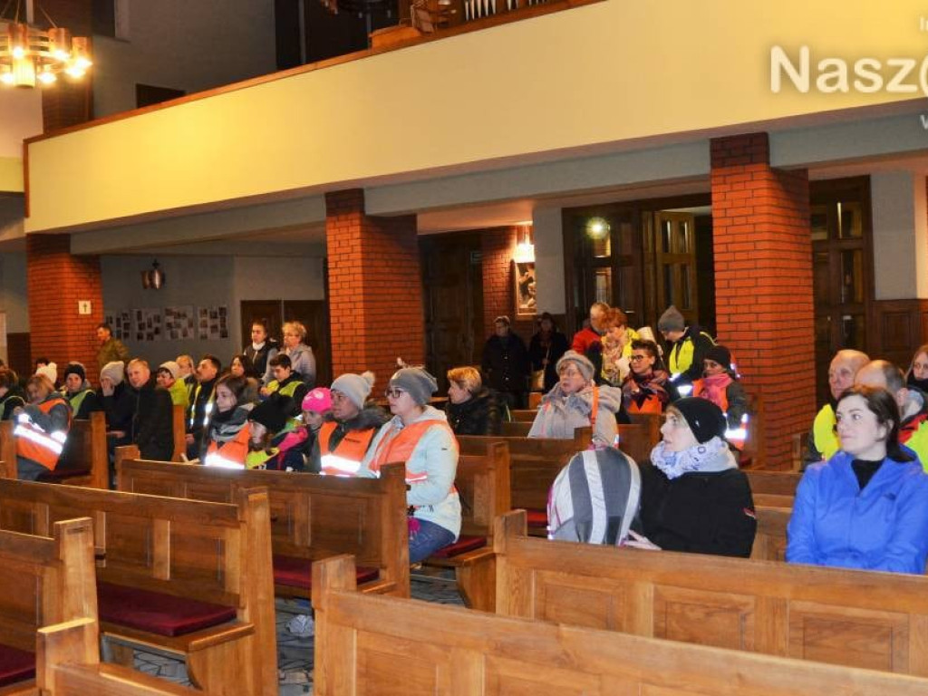 Ekstremalna Droga Krzyżowa z Mławy. Wyruszyło 70 osób (AKTUALIZACJA)