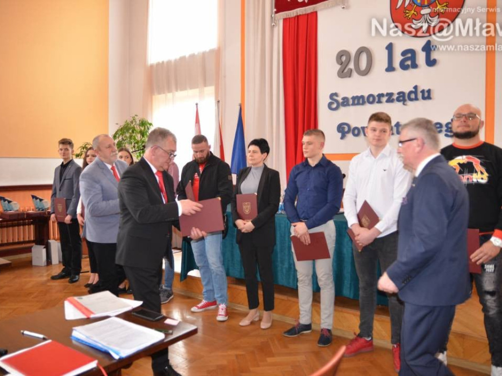 Mławscy zawodnicy i trenerzy nagrodzeni za osiągnięcia sportowe