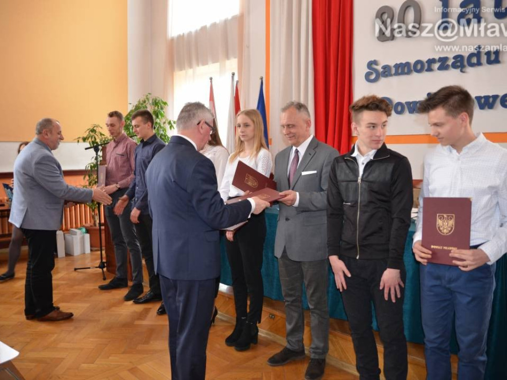 Mławscy zawodnicy i trenerzy nagrodzeni za osiągnięcia sportowe