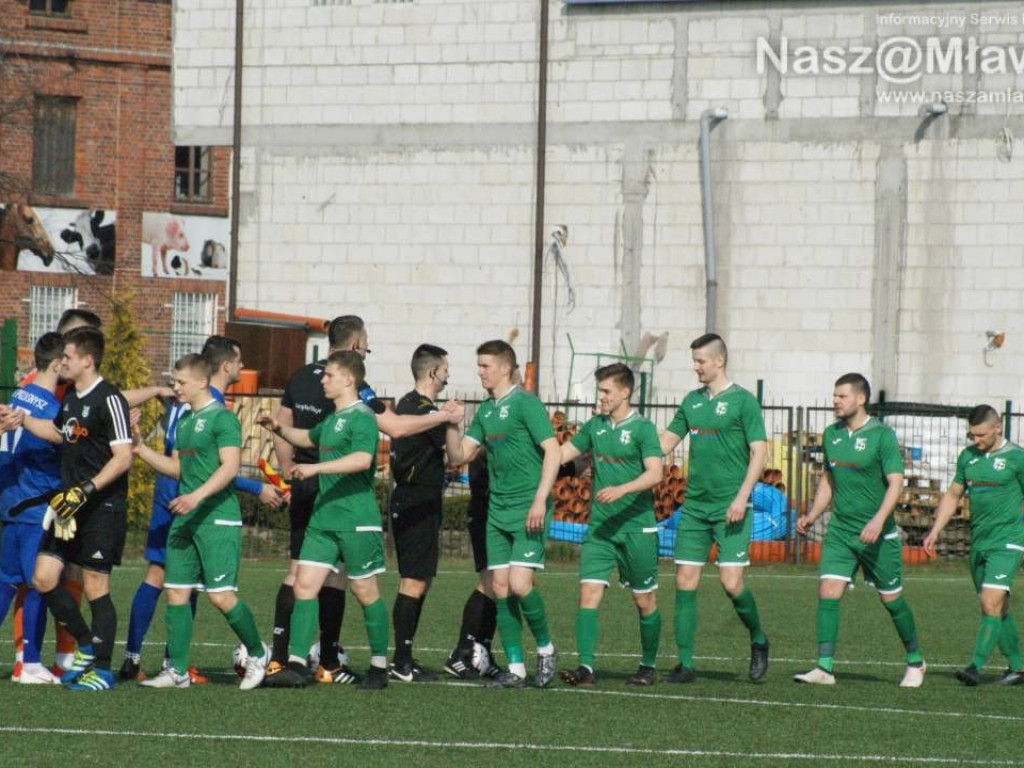 Mławianie zostali po przerwie w szatni. Hat-trick Rogalskiego