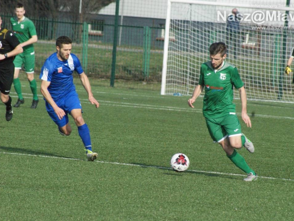 Mławianie zostali po przerwie w szatni. Hat-trick Rogalskiego