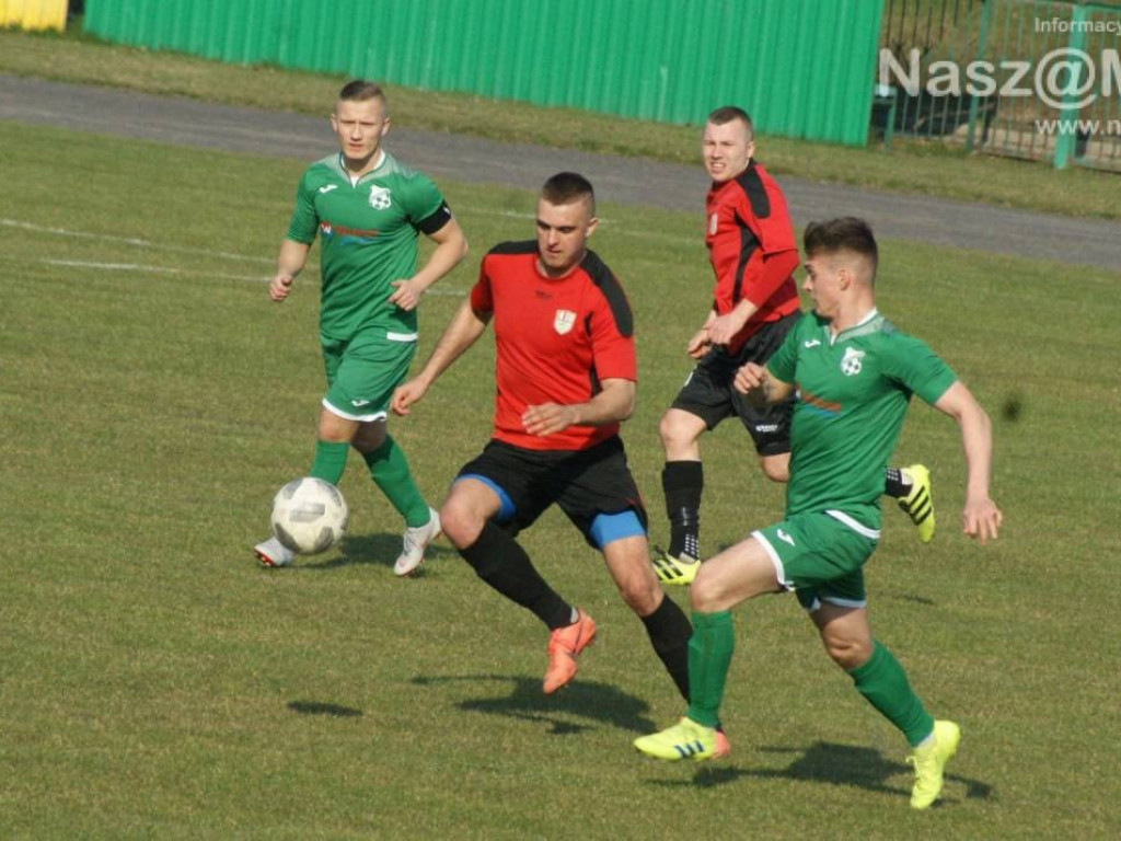 Remis, jak porażka. Czerwień Komorowskiego