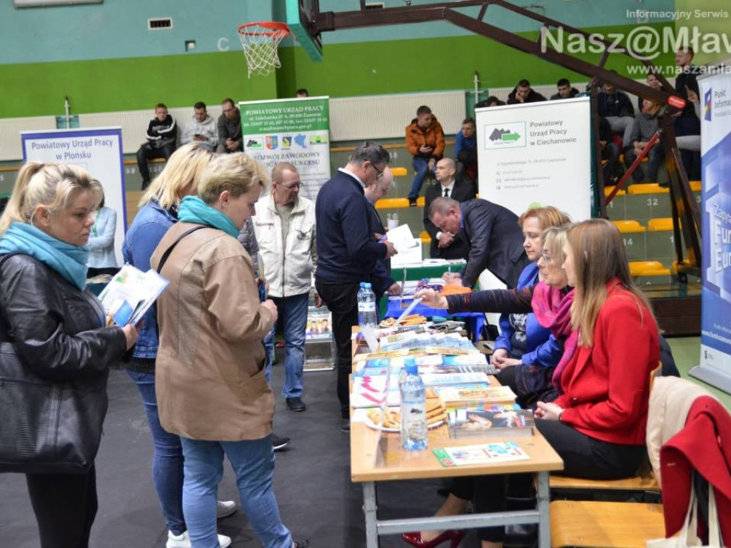 Tysiąc odwiedzających i 90 stoisk. IX Mławskie Targi Pracy za nami