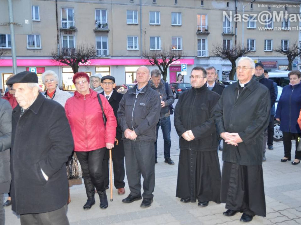 Chwila refleksji w 9. rocznicę katastrofy Smoleńskiej