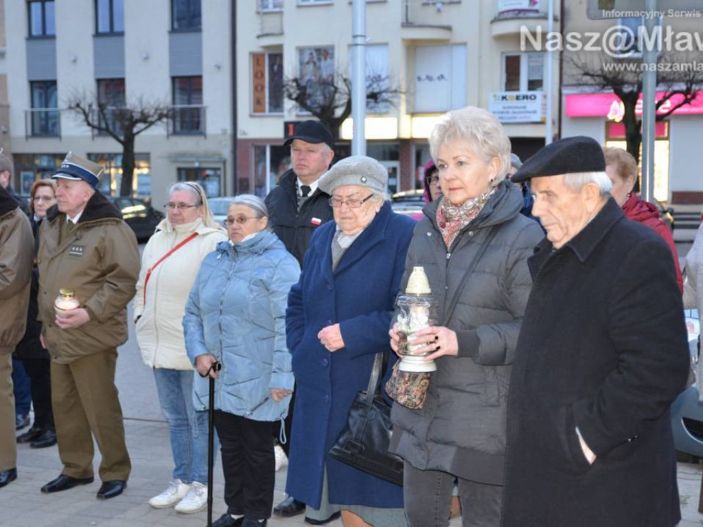 Chwila refleksji w 9. rocznicę katastrofy Smoleńskiej