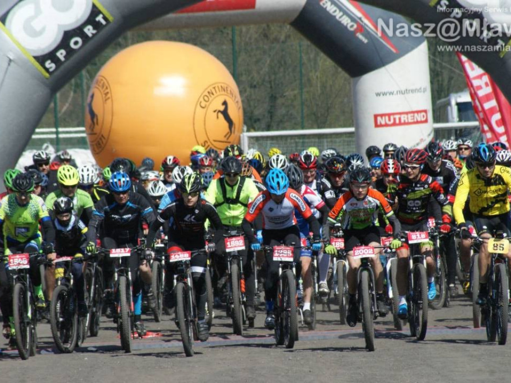 Nad Zalewem Ruda i Łysą Górą. Kolarskie święto