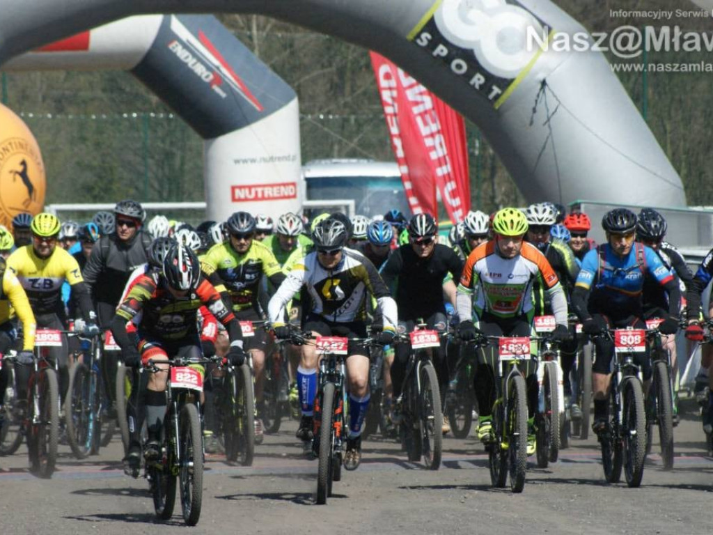 Nad Zalewem Ruda i Łysą Górą. Kolarskie święto