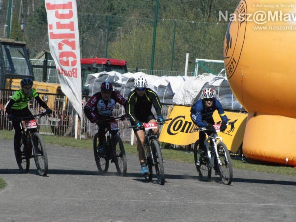 Nad Zalewem Ruda i Łysą Górą. Kolarskie święto