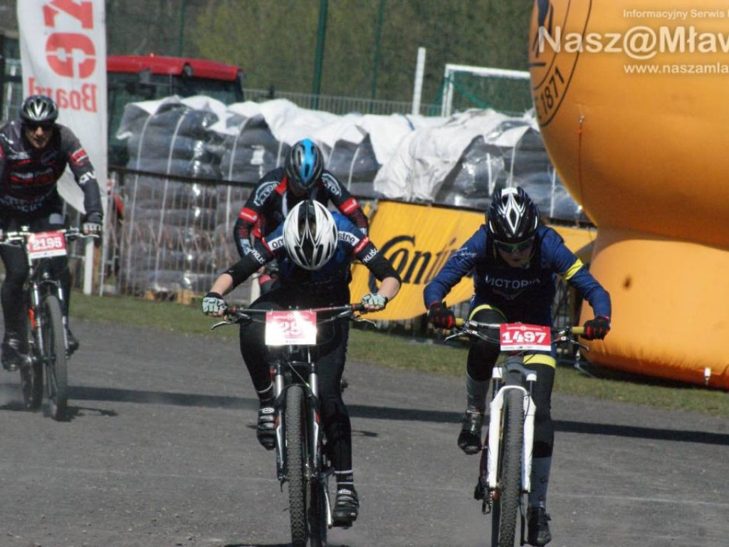 Nad Zalewem Ruda i Łysą Górą. Kolarskie święto