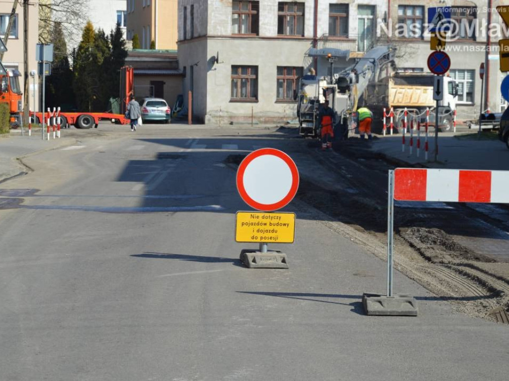 Mława w korku stoi, kierowcy szukajcie dróg alternatywnych