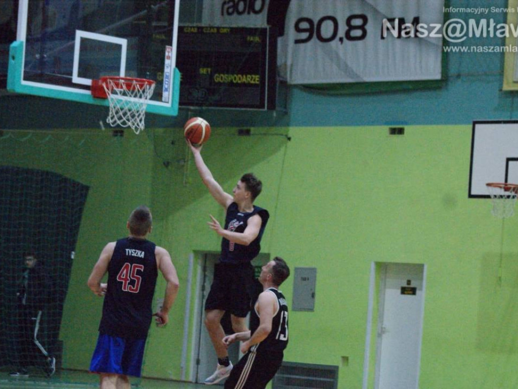 Ciechanów świętuje, Wyszyngton wiceliderem