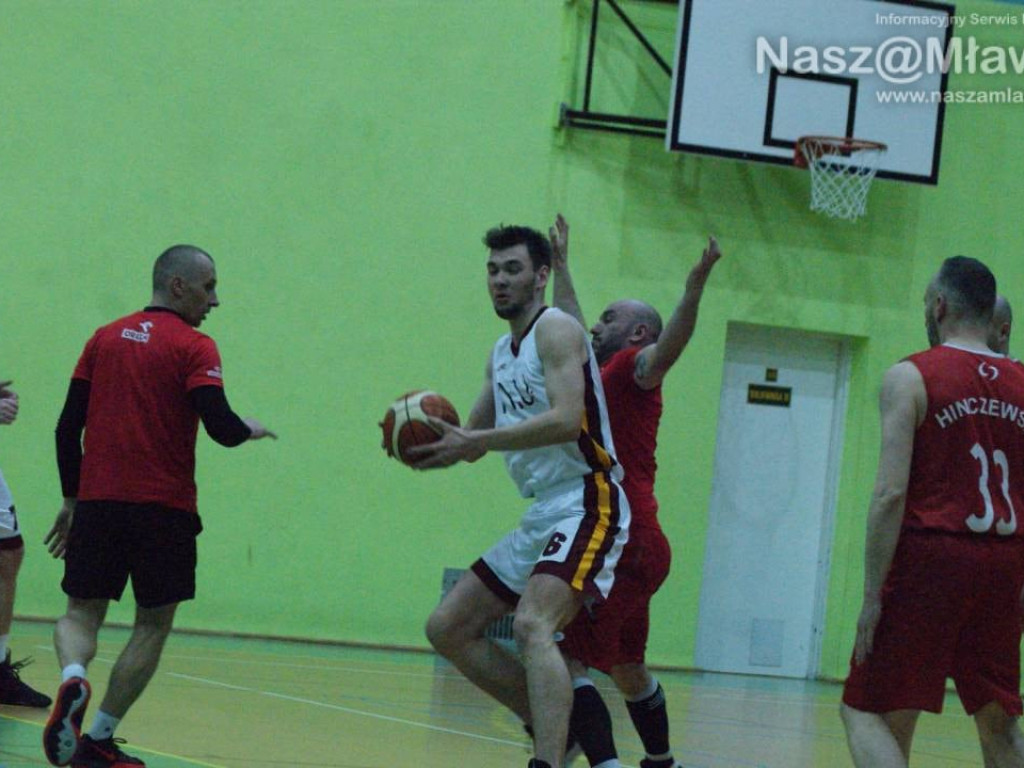 Ciechanów świętuje, Wyszyngton wiceliderem