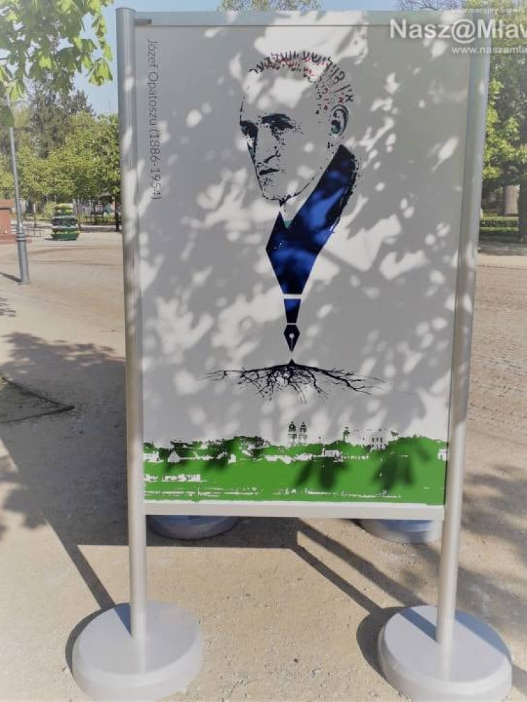 Wyjątkowe postaci w parku miejskim. Przyjdź, zobacz