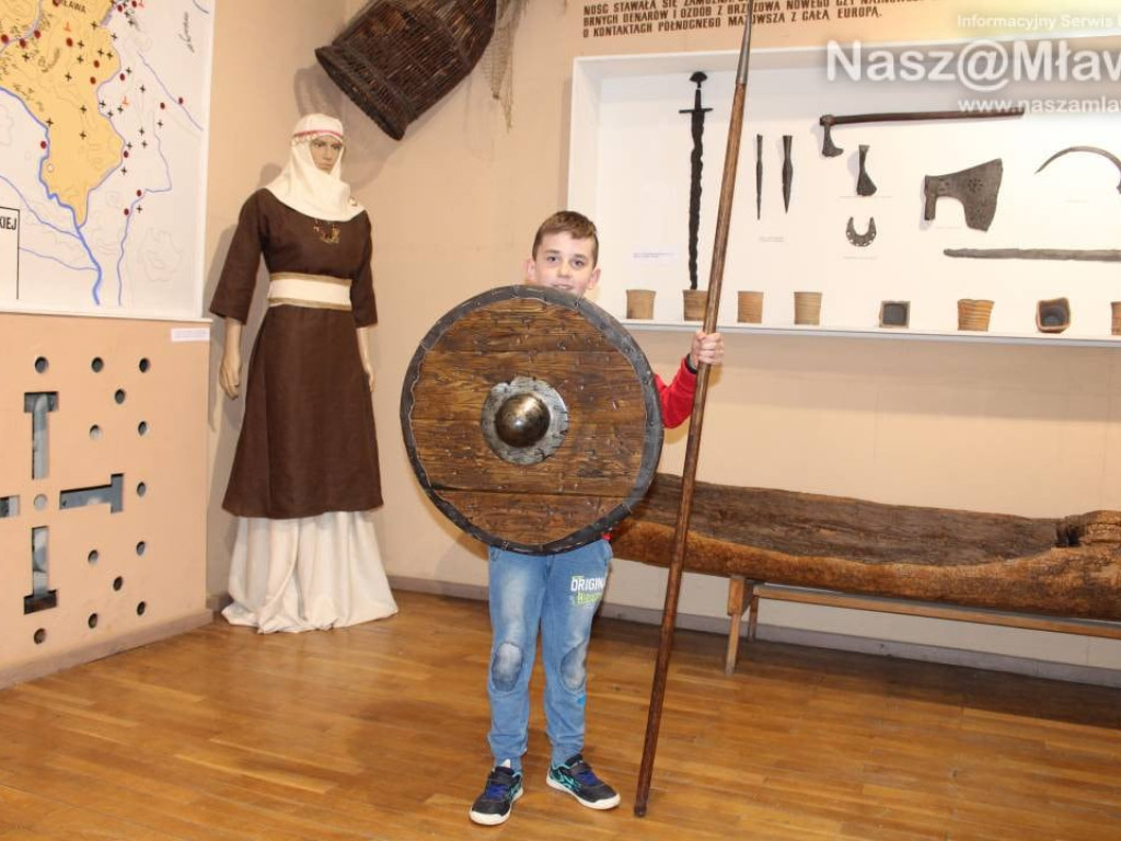 Noc Muzeów. Pokaz sokolnictwa w Mławie [WIDEO]