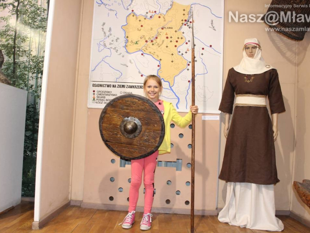 Noc Muzeów. Pokaz sokolnictwa w Mławie [WIDEO]