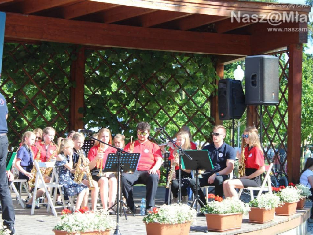 W niedzielę mławski park przeżywał oblężenie