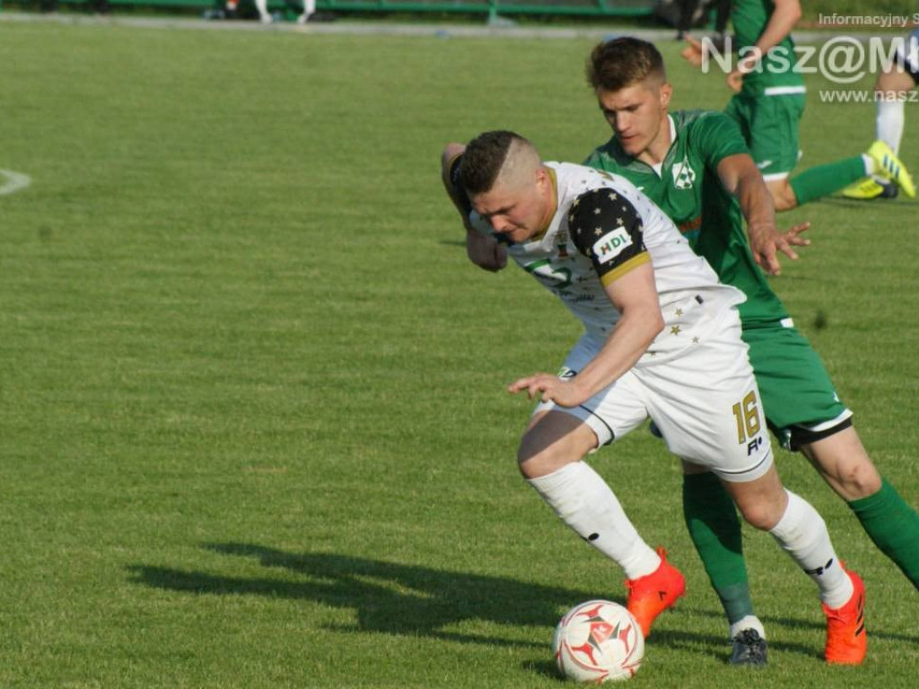 Blamaż to mało. Beniaminek rozbił Mławiankę