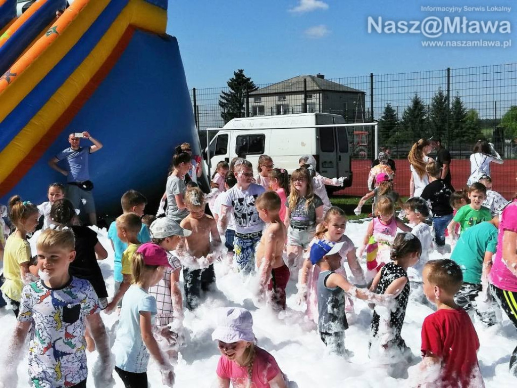 Dzień Dziecka we Wiśniewie: Wystąpił Rudnik - wiele bezpłatnych atrakcji dla dzieci