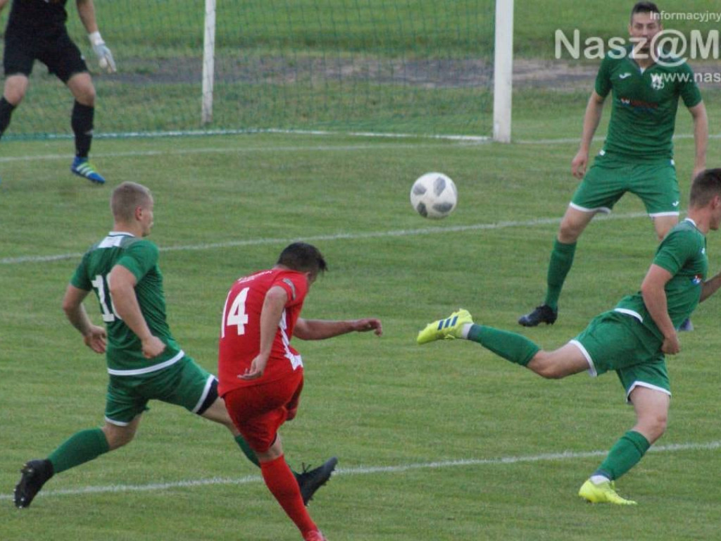 Fedoruk w Suwałkach, Mławianka nadal trzynasta