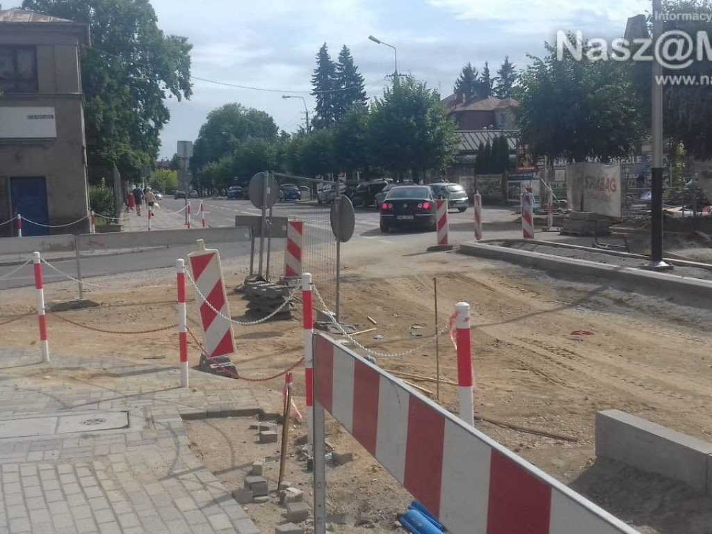 Prace na ul. Lelewela postępują błyskawicznie - fotorelacja