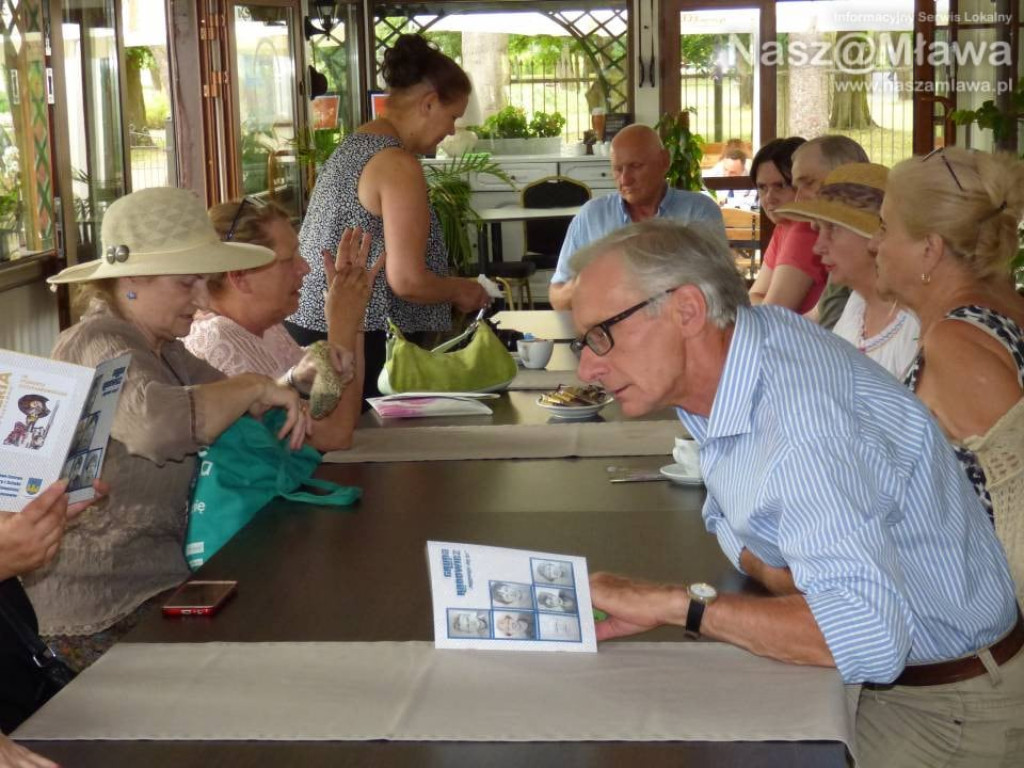 Obrazy pędzlem malowane. Wernisaż prac mławian