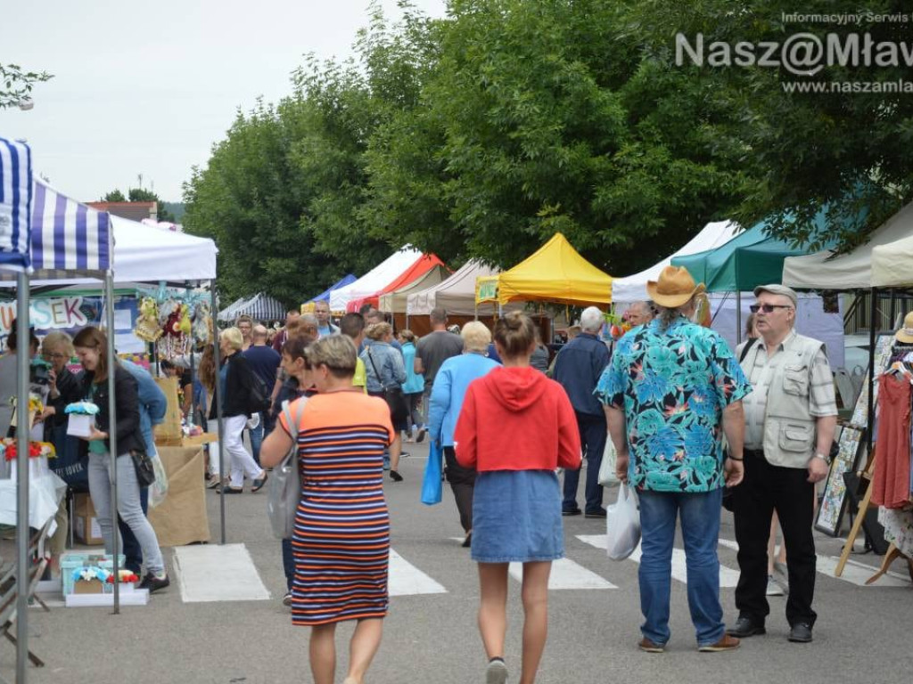 Jarmark Wojciechowy i Zlot Samochodów Tuningowanych