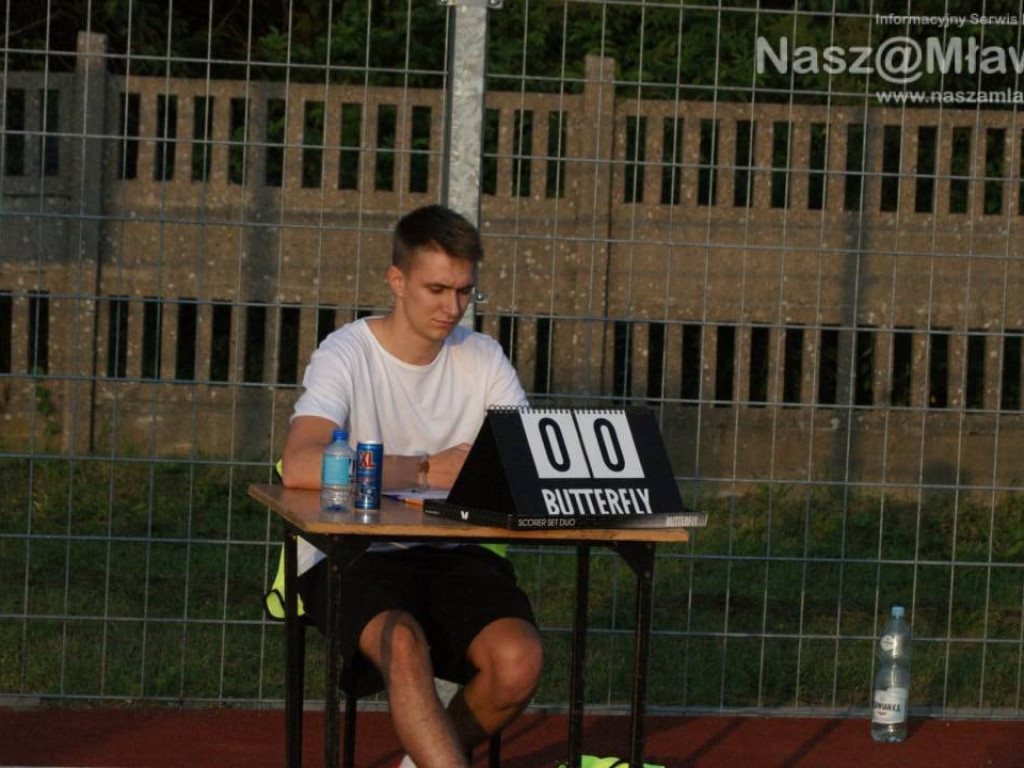 Deszcz pokonał koszykarzy. Zamknięta hala